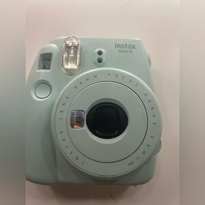 Instax mini 9 polorid camera